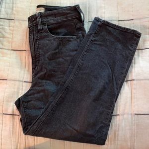 Madewell Denim-Curvy Perfect Vintage Jean Size 28